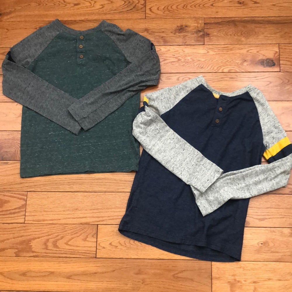 🎉3/$20🎉Boys’ button down long-sleeved tees